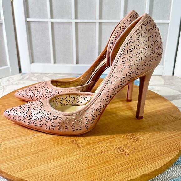 Jessica Simpson Heels Size 9 - Picture 5 of 13